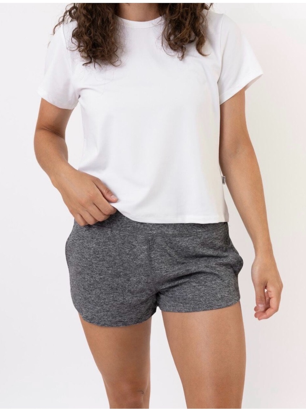 Feat NWT BlanketBlend Move Shorts w/ Pockets in Heather Gray